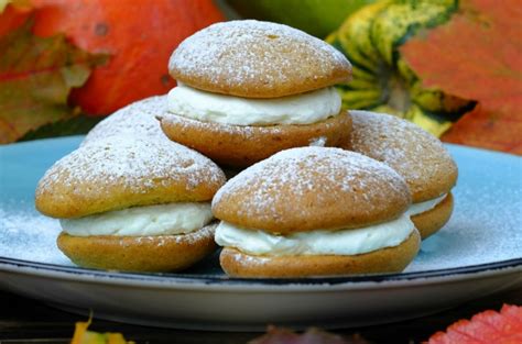 Tekvicové koláčiky s vanilkovým krémom