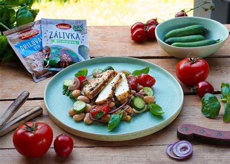 Tanier s grilovaným syrom, zeleninou a olivovým olejom