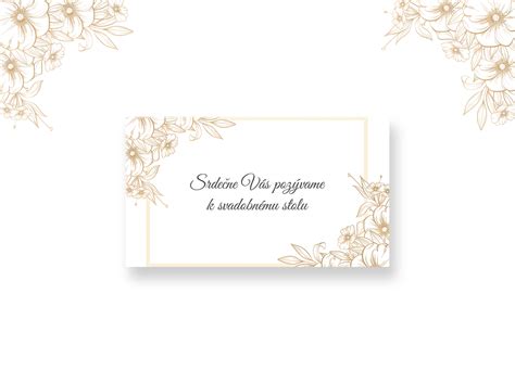 Ilustračná fotografia elegantnej pozvánky na svadbu s použitím zlatej fólie.