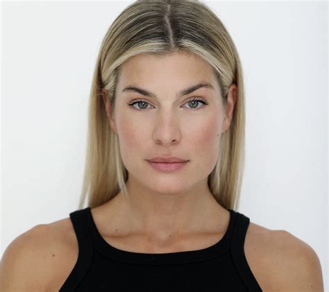 Rôznorodé a farebné šaláty ako symbol zdravého stravovania