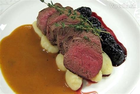 Detailný záber na štruktúru pečene s vysvetlením možných zmien