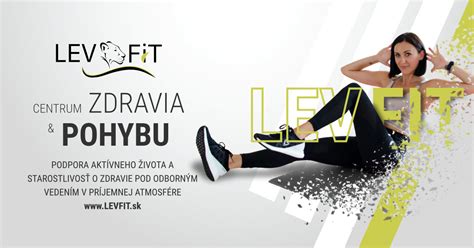 Skupinový tréning v malom fitku s individuálnym dohľadom trénera