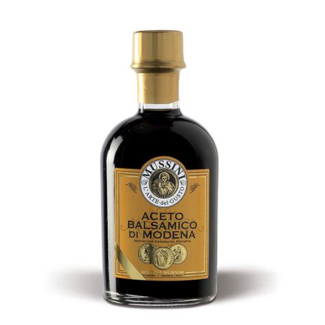 obrázok tváre s maskou, ktorá obsahuje balzamikový ocot