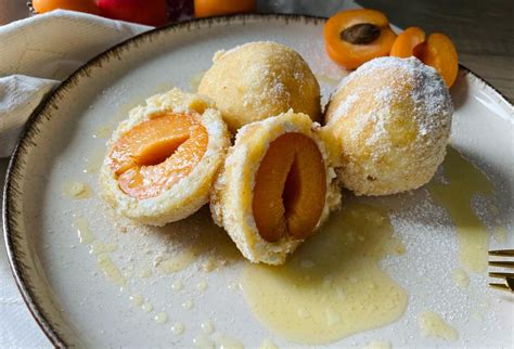 fit tvarohové guľky s čokoládovým krémom a orechmi