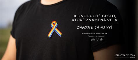 Tematické foto: Osoba držiaca v ruke stužku, ktorá meria pás, s frustrovaným výrazom