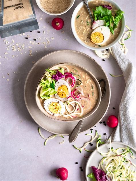 Slaná ovsená kaša s paradajkami a mozzarellou