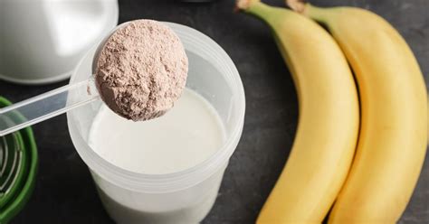 Foto: zdravo vyzerajúce doplnky výživy a proteínové koktaily