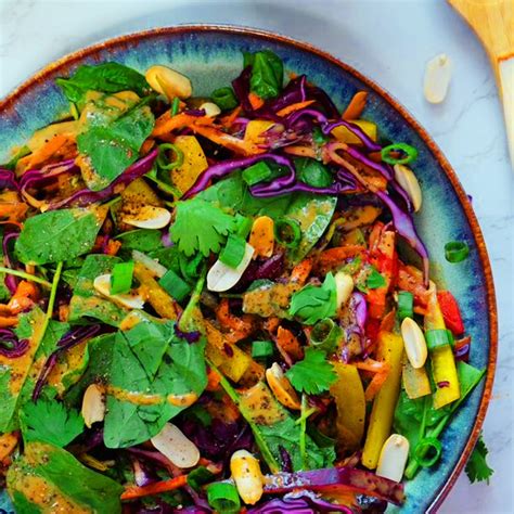 Fotografia hotového jedla podľa receptúry Mačingovej - pestrý zeleninový šalát