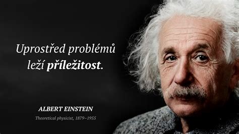 Motivačné obrázky ľudí s vypracovanou postavou alebo pred/po transformácie