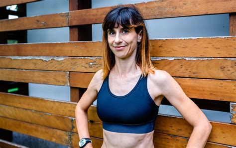 ilustrácia svalových buniek a laktátu počas cvičenia