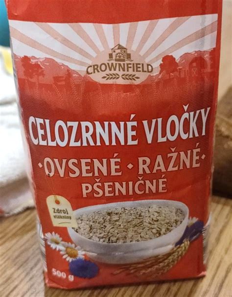 Graf porovnávajúci nutričné hodnoty rôznych druhov pečiva (biele, celozrnné, ražné)