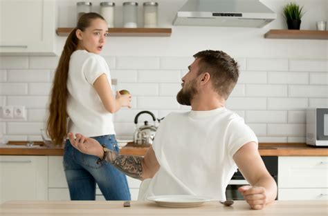 Foto: Žena s plochým bruchom po pravidelnej chôdzi