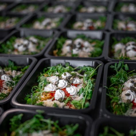 fotografia: krabičky s pripraveným jedlom na niekoľko dní