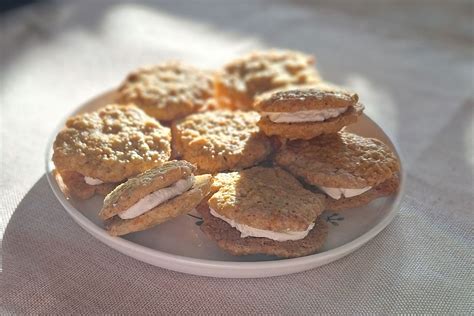 Foto: Paleo sušienky rôznych tvarov s polevou