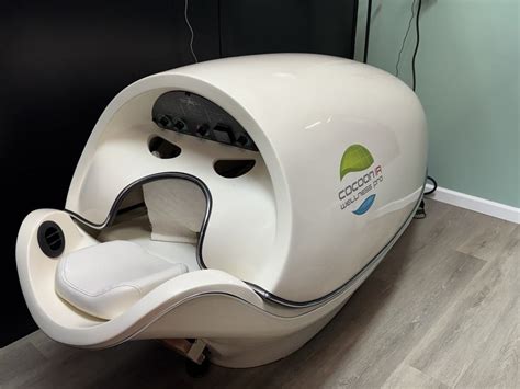 Tematické foto: Multifunkčná wellness kapsula Cocoon v modernom prostredí