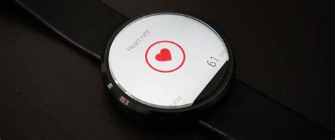 Zariadenia na meranie tepovej frekvencie - inteligentné hodinky, hrudný pás, ručné meranie