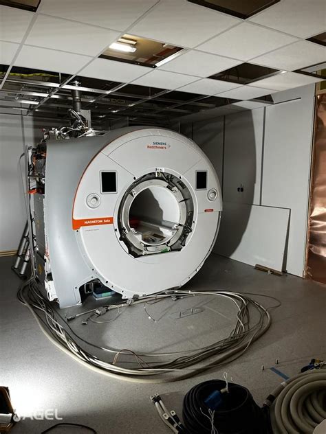 Zariadenie magnetickej rezonancie, prierez zobrazujúci fungovanie