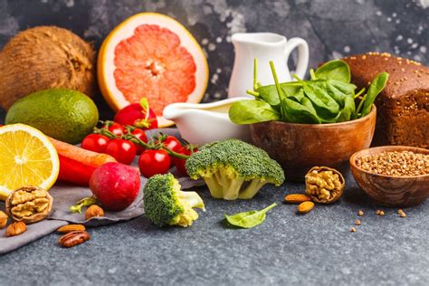 Obrázok znázorňujúci zdravý životný štýl s prvkami ako pohyb, zdravá strava a spánok