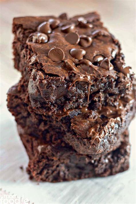 Ilustrácia postupu pečenia brownies