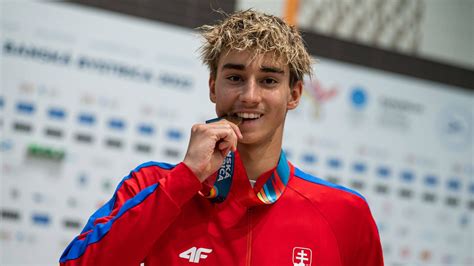 Marek Leder s trofejou z Majstrovstiev Európy