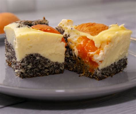 Ilustračné foto misky s tvarohom a makom