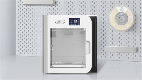 Ukážka rôznych modelov váh Tanita, od domácich po profesionálne