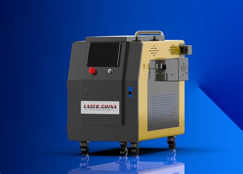 Detail aplikátora kozmetického prístroja s laserovými a RF hlavicami