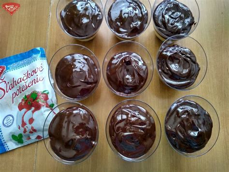 Servírovaný bezlepkový snack alebo dezert